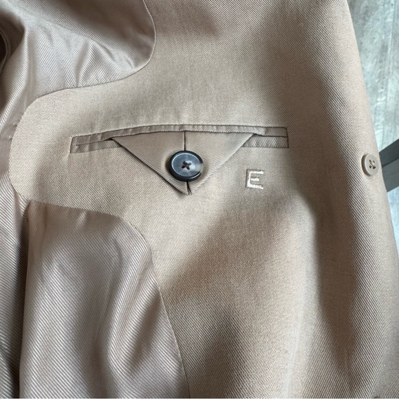 NWT! Everlane Oversized The ’80s Blazer - Color: Ash Brown - Picture 6 of 11